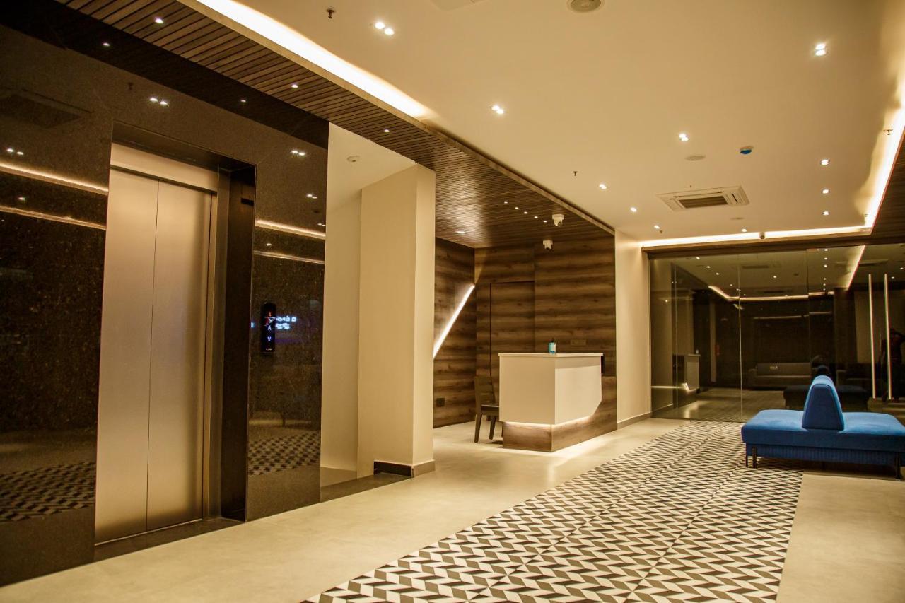 Hotel Galore Inn Maisur Dış mekan fotoğraf