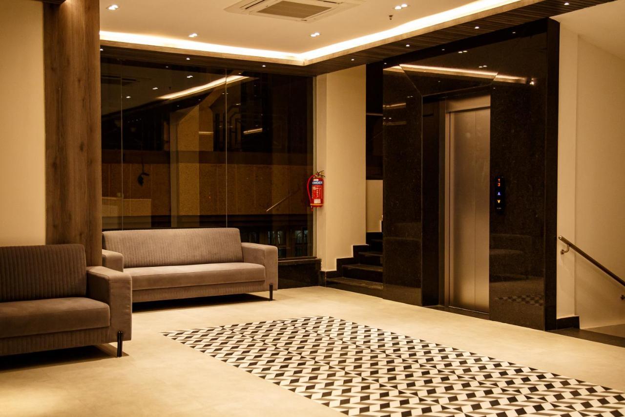 Hotel Galore Inn Maisur Dış mekan fotoğraf