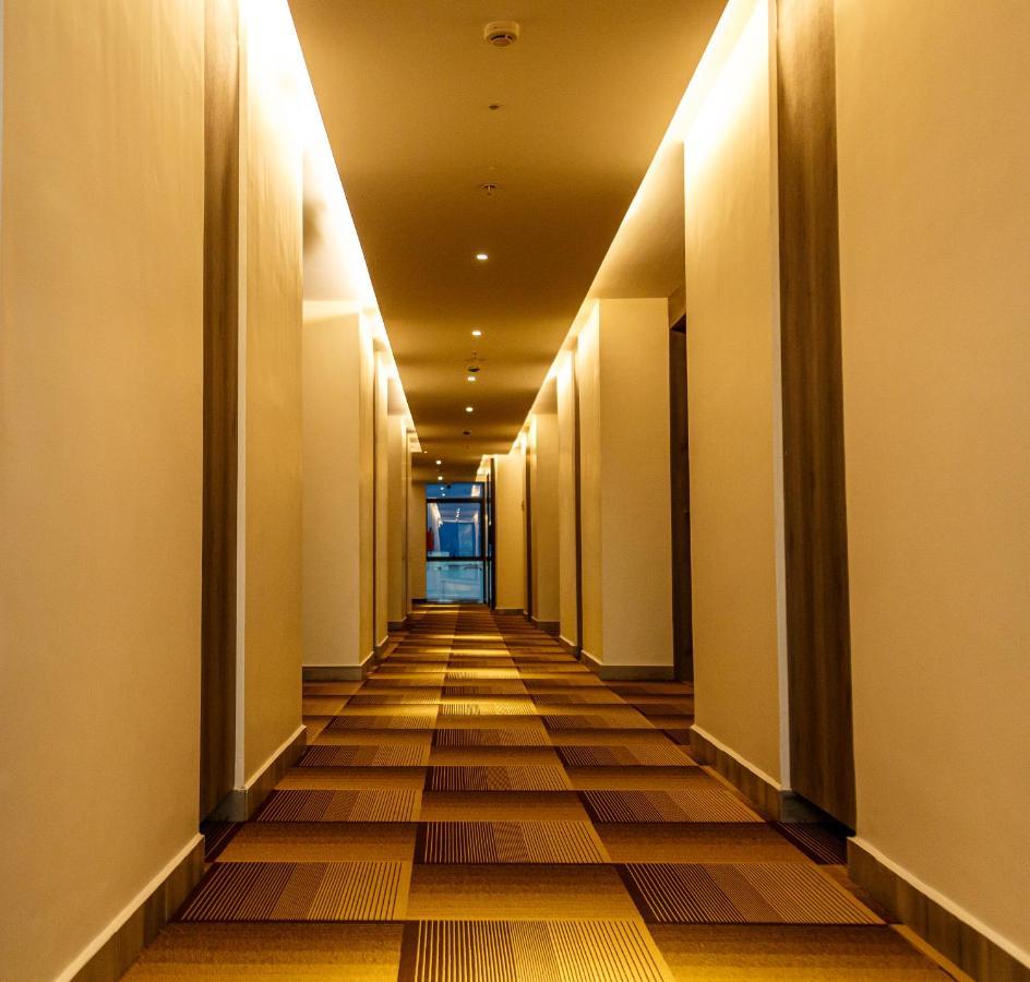 Hotel Galore Inn Maisur Dış mekan fotoğraf