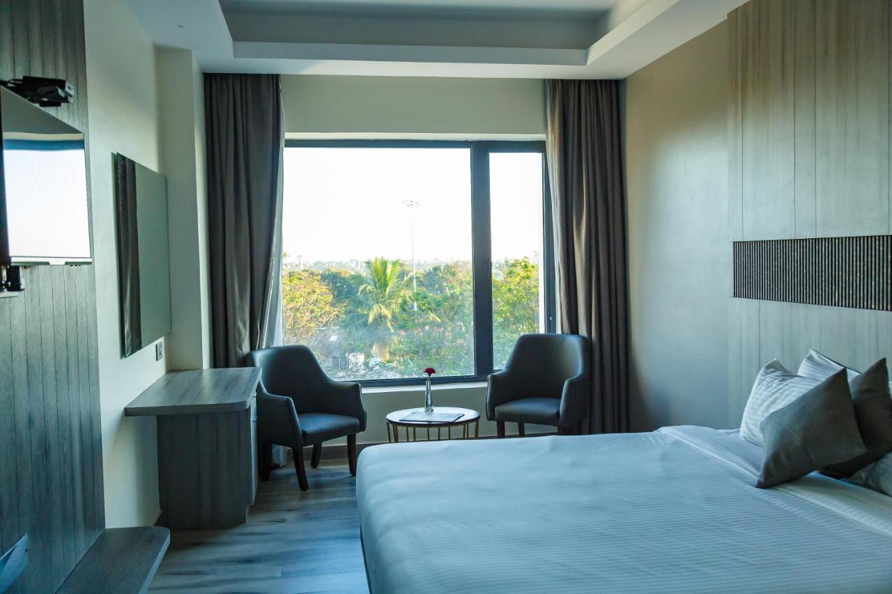 Hotel Galore Inn Maisur Dış mekan fotoğraf